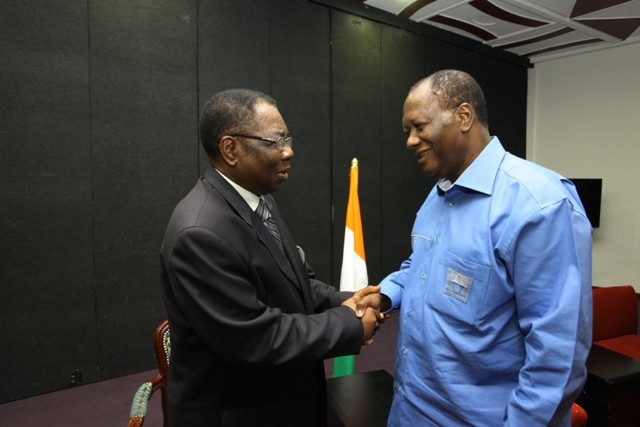 James Gbeho chez Ouattara hier : “La position de la Cedeao n`a pas changé”